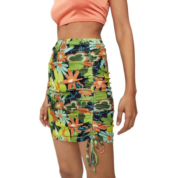 Nasty Gal Green Multicolor Y2K Floral Print Ruched Side Bodycon Mini Skirt Sz 4 - Picture 9 of 9